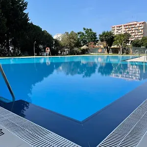  Apartment Apartamento Con Piscina A 500M De La Playa En Benalmadena Costa Spain